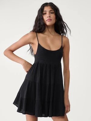 Stradivarius Krótka, zwiewna sukienka  Czarny