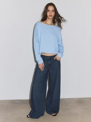 Stradivarius Krótki sweter z dekoltem łódka  Błękitny