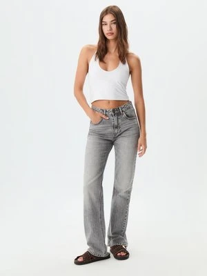 Stradivarius Krótki top z dekoltem halter  Biały