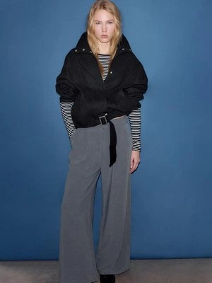 Stradivarius Kurtka bomberka oversize, miękka w dotyku  Czarny