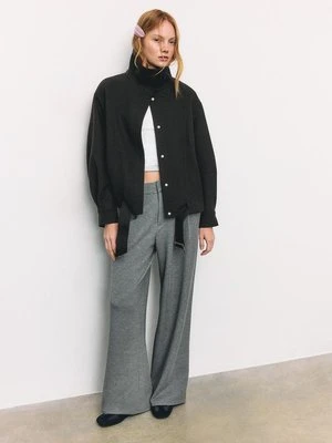 Stradivarius Kurtka bomberka oversize, miękka w dotyku  Czarny