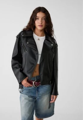 Stradivarius Kurtka oversize w stylu biker ze sztucznej skóry  Czarny