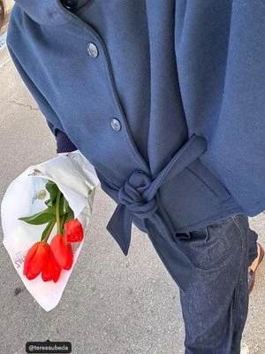 Stradivarius Kurtka-peleryna z miękkiego materiału  Ciemnomorski