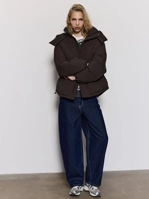 Stradivarius Kurtka pikowana oversize z Kapturem Brązowy