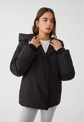 Stradivarius Kurtka pikowana oversize z kapturem  Czarny