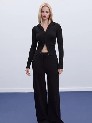 Stradivarius Kurtka z dzianiny na zamek  Czarny