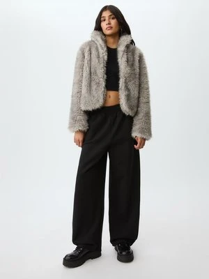 Stradivarius Kurtka ze sztucznego futra  Szary