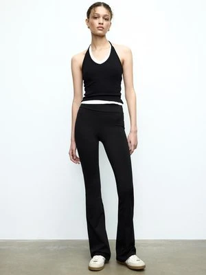 Stradivarius Legginsy dzwony modelujące  Czarny