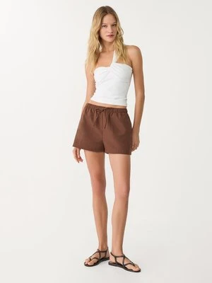 Stradivarius Lekkie szorty z elastyczną talią  Brązowy