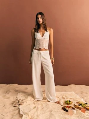 Stradivarius Luźne spodnie z kieszeniami  Ecru