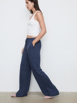 Stradivarius Luźne spodnie z lnem  Morski