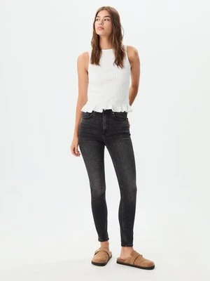 Stradivarius Marszczona koszulka z falbanami  Ecru