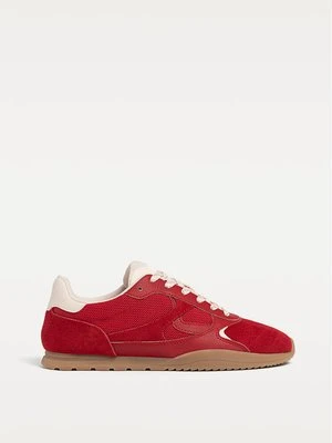 Stradivarius Miękkie zamszowe buty sportowe  Czerwony