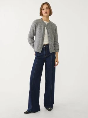 Stradivarius Minimalistyczne jeansy z przeszyciami  Ciemnoniebieski