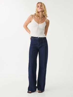 Stradivarius Minimalistyczne jeansy z przeszyciami  WYBLAKŁY DENIM