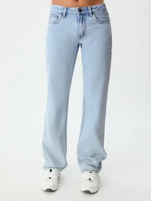 Stradivarius Pantalón low straight leg  ŚREDNIOJASNY NIEBIESKI DENIM