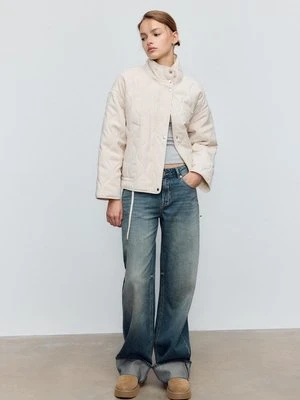 Stradivarius Pikowana kurtka  Ecru