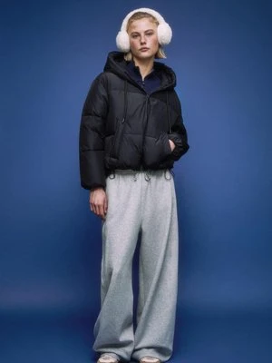 Stradivarius Pikowana kurtka oversize z Kapturem  Czarny