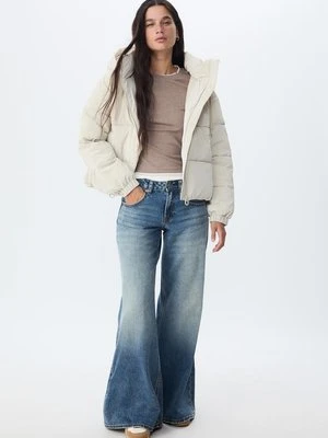 Stradivarius Pikowana kurtka z Kaptur  Waniliowy