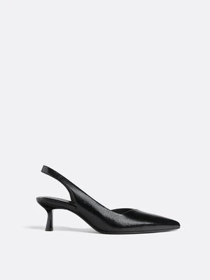 Stradivarius Podstawowe czółenka na obcasie  Czarny