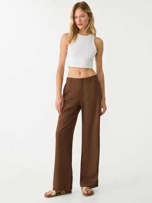 Stradivarius Podstawowy prążkowany crop top  Biały