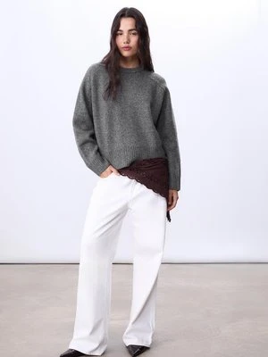 Stradivarius Podstawowy sweter z miękkiej dzianiny  Ciemnoszary