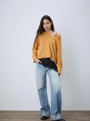 Stradivarius Podstawowy sweter z miękkiej dzianiny  Musztardowy