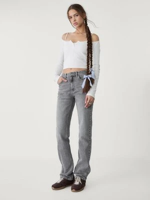 Stradivarius Proste jeansy comfort z normalnym stanem  Czarny sprany