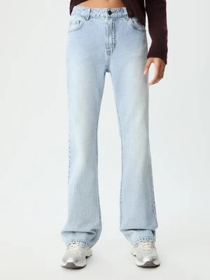 Stradivarius Proste jeansy comfort z wysokim stanem  ŚREDNIOJASNY NIEBIESKI DENIM
