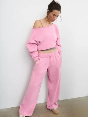 Stradivarius Proste joggery z efektem sprania  Cukierkowy róż