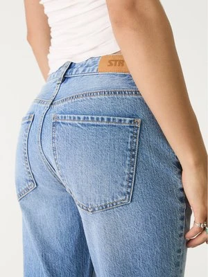 Stradivarius Rozszerzane jeansy comfort  Średni niebieski