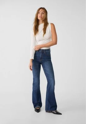 Stradivarius Rozszerzane jeansy z rozcięciami  Denim