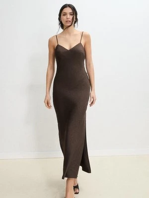 Stradivarius Satynowa sukienka midi  Brązowy