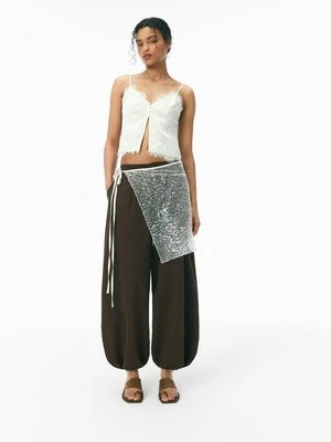 Stradivarius Satynowy top z koronką  Ecru