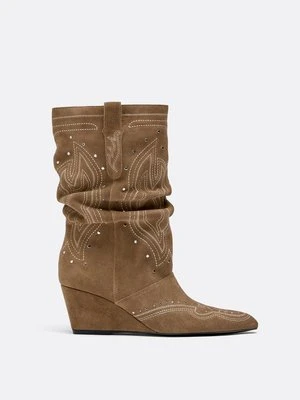 Stradivarius Skórzane botki na koturnie  BEŻOWY