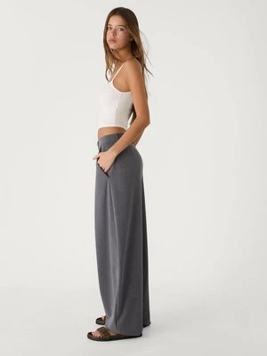 Stradivarius Spodnie baggy z zakładką  Ciemnoszary