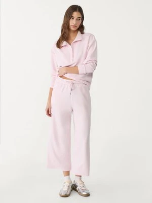 Stradivarius Spodnie culotte o luźnym kroju i miękkim dotyku  Pastelowy róż