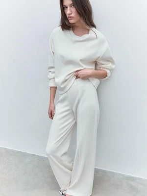 Stradivarius Spodnie dzianinowe ze szwem  Ecru