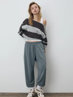 Stradivarius Spodnie jogger baggy, miękkie w dotyku  Ciemnoszary