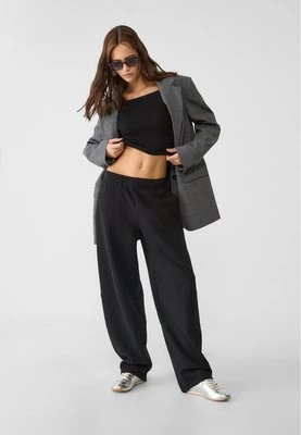 Stradivarius Spodnie jogger balloon  Czarny