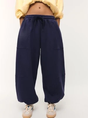 Stradivarius Spodnie jogger balloon z dzianiny dresowej  Ciemnomorski