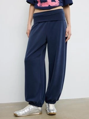 Stradivarius Spodnie jogger balloon z miękkim wywijanym pasem  Ciemnomorski