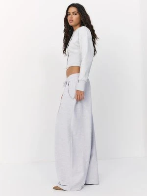 Stradivarius Spodnie jogger balloon z zaszewkami  Popielaty