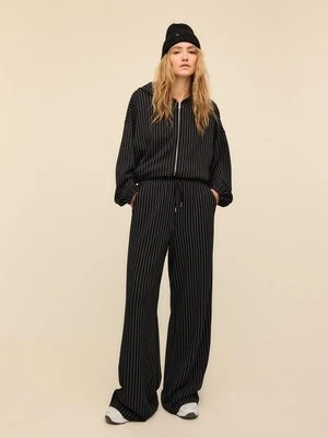 Stradivarius Spodnie jogger palazzo, miękkie w dotyku, w paski  Ciemnoszary