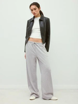 Stradivarius Spodnie jogger z szerokimi nogawkami  Popielaty