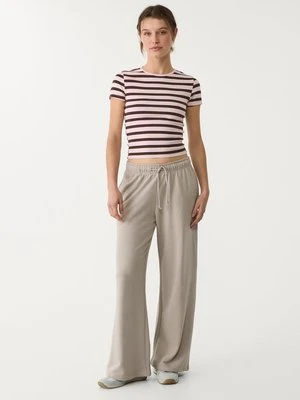 Stradivarius Spodnie jogger z szerokimi nogawkami  Szary