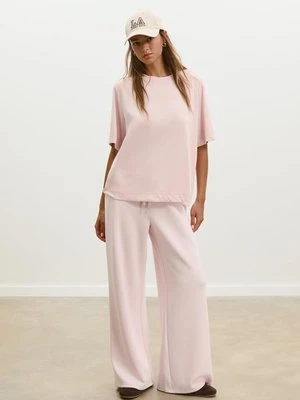 Stradivarius Spodnie jogger palazzo z miękkim dotykiem  Pastelowy róż