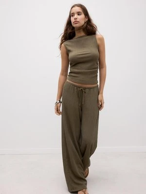 Stradivarius Spodnie proste z efektem marszczenia  Khaki