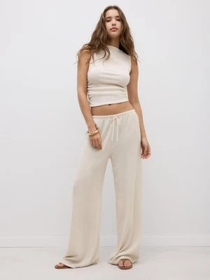 Stradivarius Spodnie proste z efektem marszczenia  Waniliowy