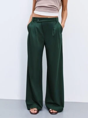 Stradivarius Spodnie wizytowe casual z krzyżowanym pasem  0-526